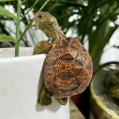 Turtle Statue Tortoise Figurine Plant Pot Hanger, Mini Climbing Turtle Ornament Garden Decor, Resin Cute Tortugas Ornament Desk Decor for Bonsai Succulents Aquariums