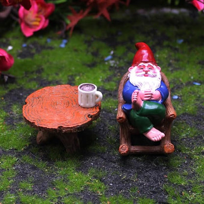 Garden Gnome Outdoor Statue Figurines Funny Gnomes with Miniature Resin Table Chairs Figurines, Gnome Decorations for Yard Home Patio Yard Lawn Balcony Porch Patio Desks Ornament