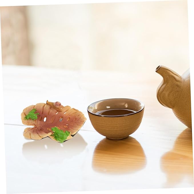Cute Statues Garden Frog Figurine Charming Resin Statue Outdoor Backyard Decor