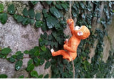 Climbing Monkey Tree Hugger Garden Monkey Statue Resin Animal Sculpture Yard Decor for Outside, Funny Tree Climber Figurine Outdoor Patio Lawn Ornaments