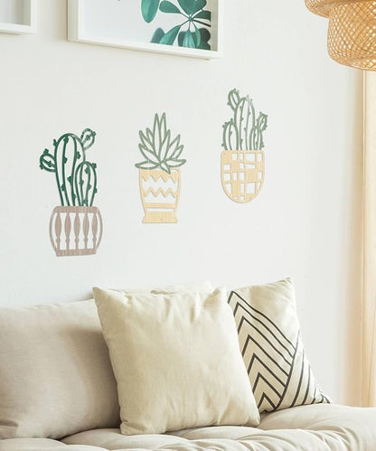 Putuo Decor 3Pcs Western Style Cactus Wall Art, Modern Desert Wall Decor, Rustic Metal Cactus Wall Art for Home, Living Room, Bathroom, Bedroom (Green & Beige)