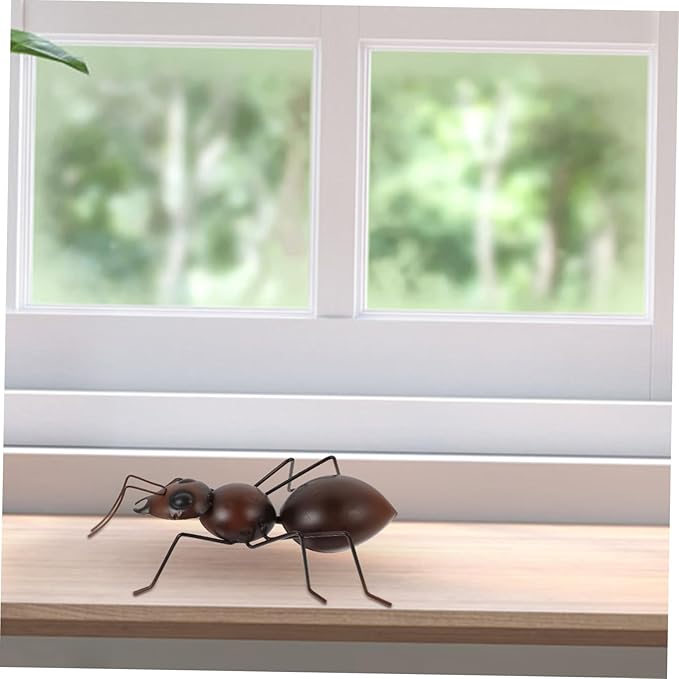 Toyvian 1pc Iron Ant Statue Figurine for Garden and Balcony Decoration Creative Ant Design Garden Ornament for Outdoor Spaces Craft for Lawn and Patio Decor