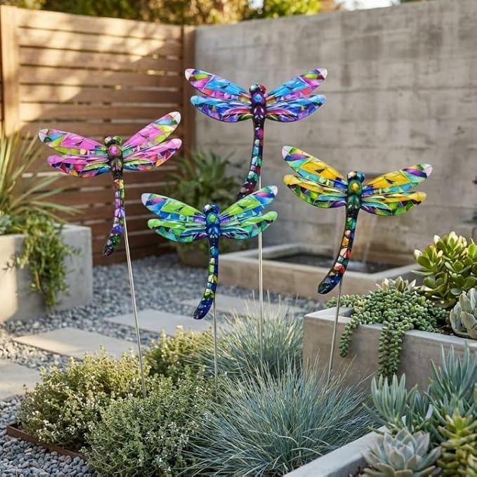 A Set of Adorable Wrought-Iron Garden planters is Suitable for Various Places Such as patios, courtyards, corridors, etc. (Dragonfly)
