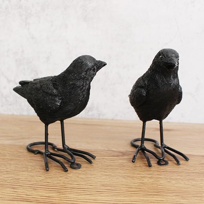 Set of 2 Garden Crow Statues Outdoor Decor for Tree, Resin Bird Figurines Tree Hugger Sculpture Fake Black Raven Decoy Halloween Decoration for Patio Yard, Deck, Fence Ornaments