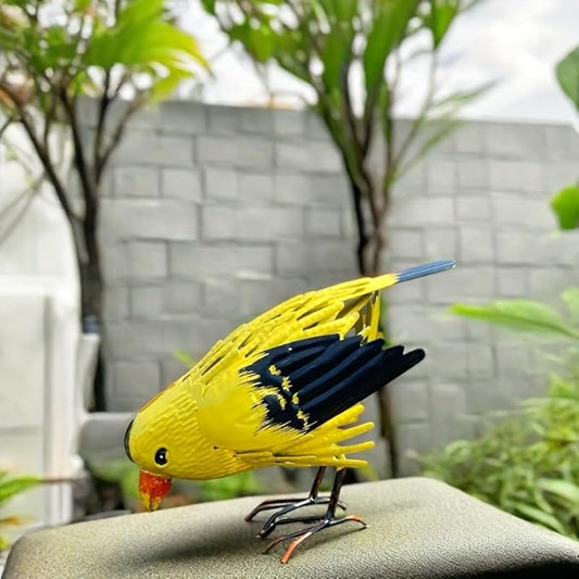 Creative Wrought Iron Yellow and Black Bird Ornaments Suitable for Decoration in Gardens, Homes, Parks, Courtyards, Outdoor Forests, Etc