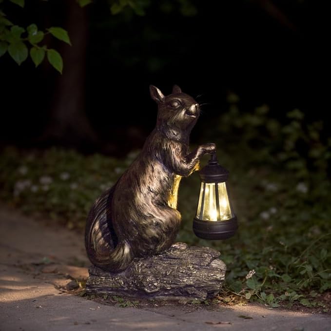 DiliComing Solar Garden Decor Outdoor Statues - Resin Cute Animal Solar Powered LED Garden Light Porcelain Squirrel Decor Yard Decorations Outdoor 8.5 * 4.5 * 11.25 Inch