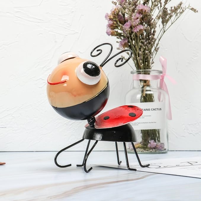 1 Pcs Metal Ladybug Statue Outdoor Insect Statue Cute Ladybug Garden Outdoor Statue Decor for Home Patio Garden Ornament Park Lawn Decoration
