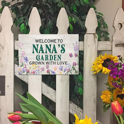 YOYI ART Welcome to Nana's Garden Sign for Outside, Vintage Metal Garden Decor Wall Art, Patio Sign for Outdoor, Yard, Gifts for Women Mom, 12 x 8 inch