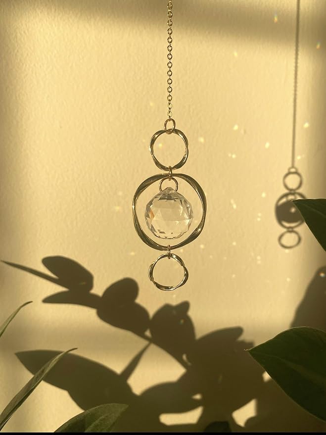 Crystal Suncatchers for Windows Hanging, 2Pcs Garden Sun Catcher Crystal Prism Balls Rainbow Maker Hanging Ornament for Home Decor