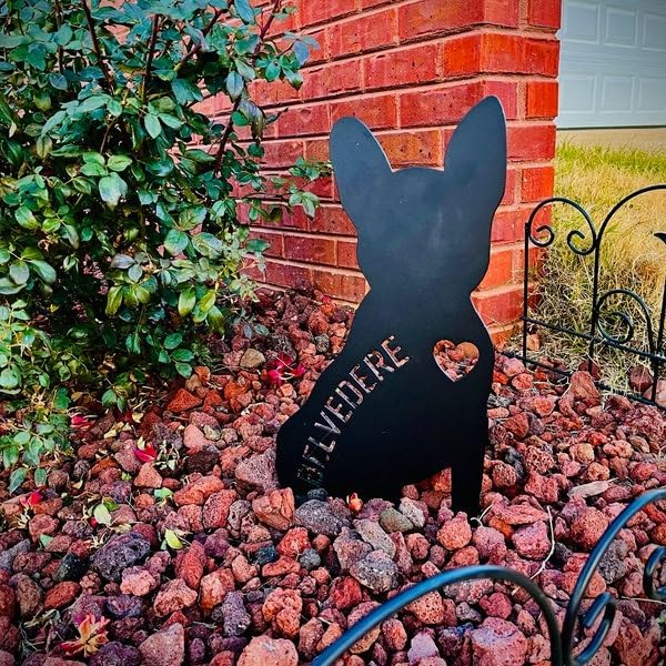 Custom American Bulldog Dog Metal Memorial Garden Stake Personalized Pet Grave Marker Name Sign Remembrance Stake Decor,Memorial Statue Sign for Garden Outdoor Outside Yard Decor Sympathy Dog Loss.