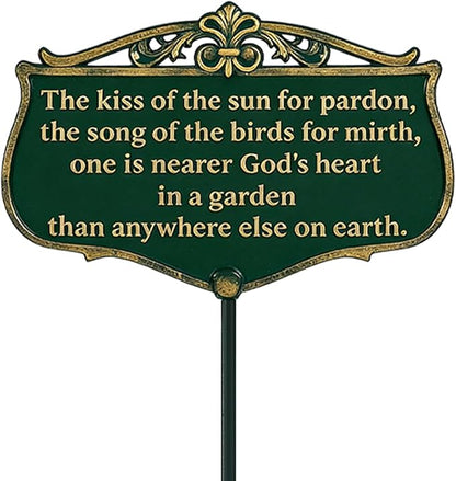 Metal Garden Signs for Outside, "The Kiss of The Sun" Double-Sided Vintage Green Metal Poem Plaque with Stake, Personalized Outdoor Garden Sign for Patio Yard Lawn Backyard Porch Decor