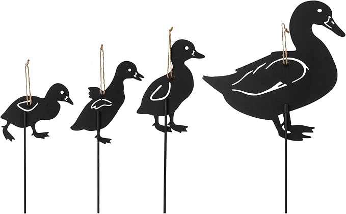 Glitzhome Set of 4 Duck Yard Signs, Black Metal Duck Silhouette Stakes with Hanging Option, Decorative Garden Stakes Yard Art for Spring Lawn Patio Wall Decor, 18" H
