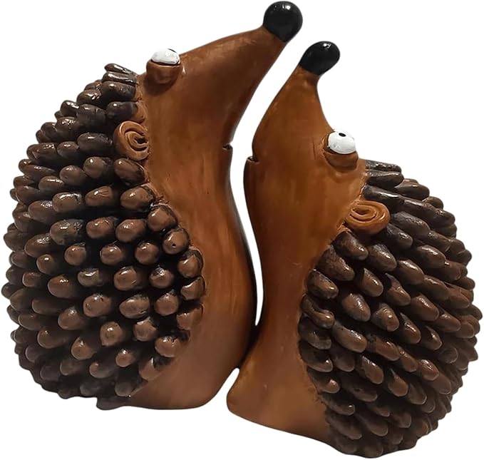 Garden Statues 1Pair Couple Hedgehog Statues Cute Resin Animals Figurines Sculptures Garden for Yard Landscape Plant Pots Craft Wedding Yard Ornaments Decor