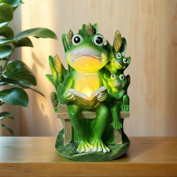 Solar Frog Garden Statue Light - Outdoor Waterproof Resin Frog Figurine with Auto Glow for Patio, Yard, Lawn Decor