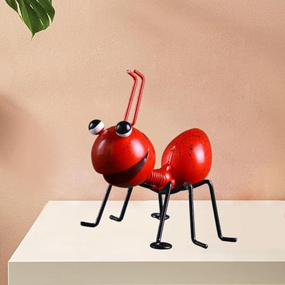 Garden Sculpture Metal Ants Hanging Wall Art Garden Lawn Yard Landscaping Decoration Home Gardening Gift Ornament (Red)