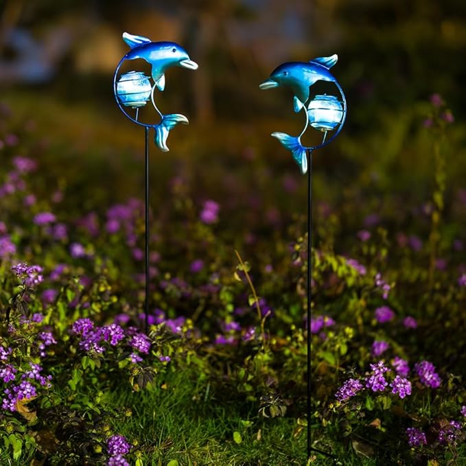 Outdoor Garden Solar Lights,Dolphin Outdoor Figurine Lights with Stakes,Waterproof Decorative Solar Decor for Patio,Yard,Lawn,Decorative Garden Stakes Present for Mom Women