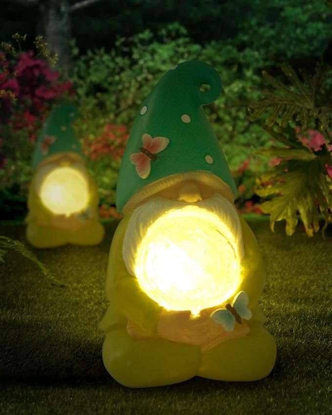 FREECUBE Solar Garden Gnomes Outdoor Statues Garden Decor for Outside Garden Gnome Statue Solar Garden Gnome Statue Waterproof Outdoor Patio Decor for Lawn Grden
