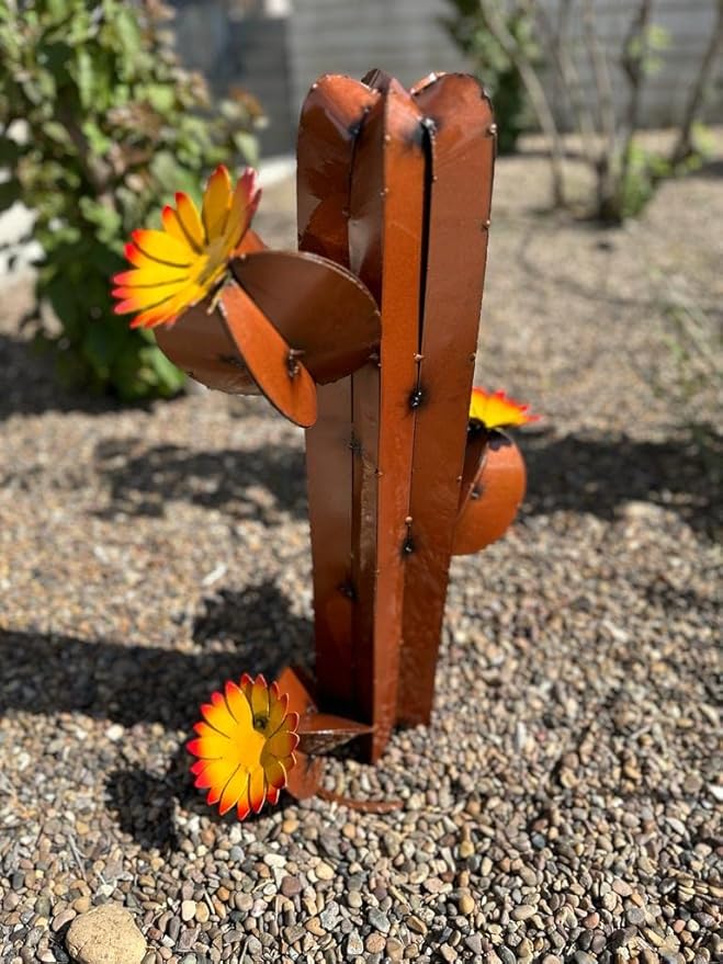 Metal Saguaro Cactus - Garden Art (Copper)