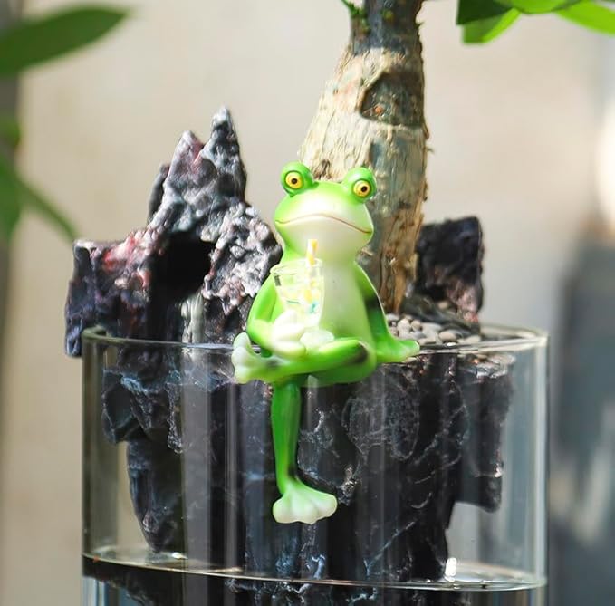 Miniature Frog Garden Statue Flower Pot Hanger Ornament, Funny Frog Figurines Plant Decorations for Pots Outdoor Women Gifts Decor Accessories for Yard Lawn Outside,2.92"x1.12"x4.94