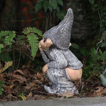 Funny Pooping Mini Statue, Naughty Resin Garden Gnome for Decor, Naked Miniature Dwarf Gnome Figurine for Home Garden Ornament