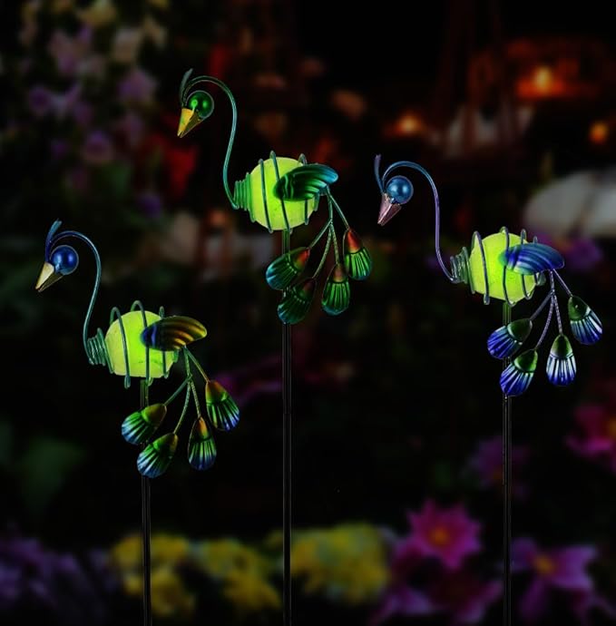 Stargarden Decorative Garden Stakes, 3 Pack Glow in Dark Metal Garden Stakes, Luminous Peacock Yard Art Decor Waterproof Lawn Ornament Gifts for Mom, Women