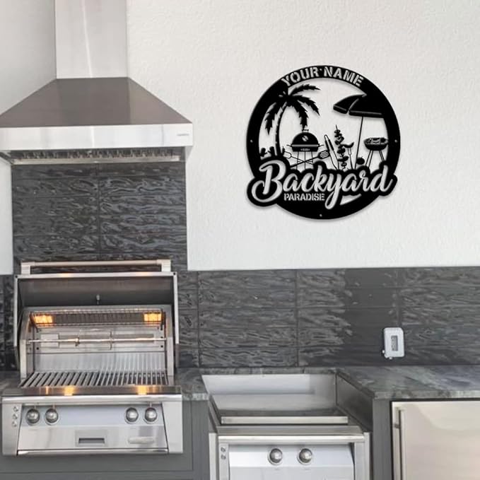 MeMate Backyard Sign Outdoor Decor, Large Metal Bar & Grill Plaque, Personalized Metal Sign for Backyard, Patio, Custom Name Signs for Porch, Deck, Housewarming Gifts for Family Friends