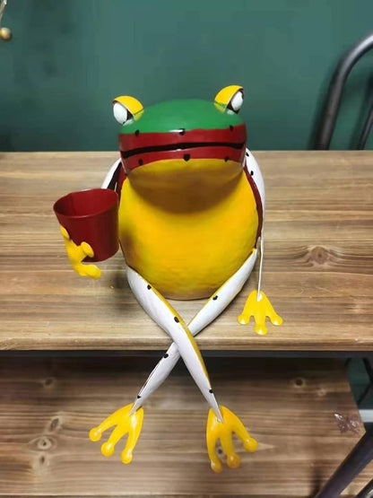 Metal Frog Outdoor Garden Ornament Decoration, Yard/Balcony/Flower Pot Art Statue Decorations, Funny Cute Animal Frogs Iron Vintage Statues (Yellow-B)