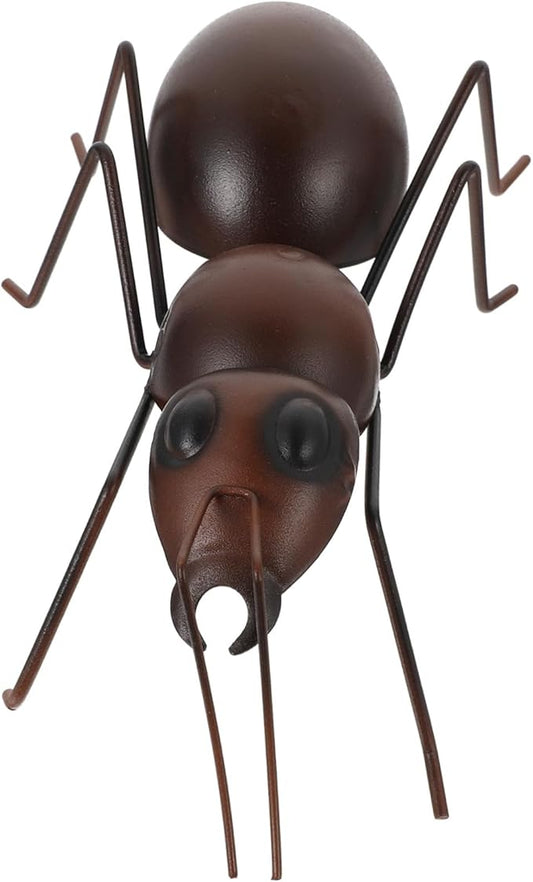 Metal Iron Ant Statue Garden Decor Large Ant Figurine Handcrafted Outdoor Balcony Lawn Ornament for Creative Home and Patio Adornment