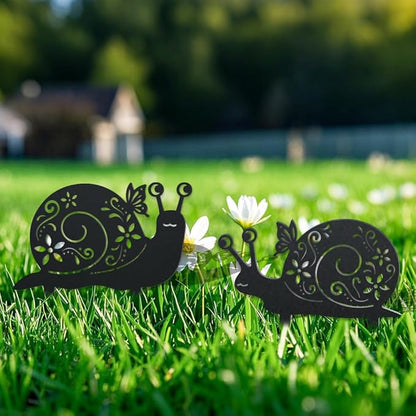 WADORN 2 Styles Snails Metal Decorative Garden Stakes, Funny Snails Flower Metal Silhouette Statues Animals Garden Ornament Gifts Black Yard Art Decoration for Outdoor Backyard Patio Lawn Walkways