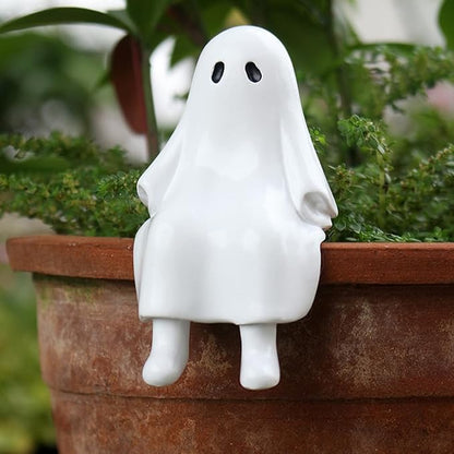 Cute Climbing Ghost Figure Plant Pot Hanger, Halloween Flower Pot Hugger, Resin Tortoise Statue, Funny Pot Huggers for Planters, Garden Fence Balcony Patio Yard (Ghost)