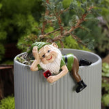 Funny Garden Gnome Statue Flower Pot Hugger, Drinking Red Wine Gnome Figurine Resin Sculpture Outdoor Decor Patio Lawn Yard Fence Plant Pot Ornaments