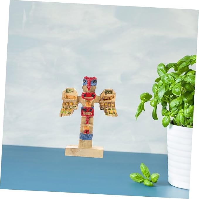 HANABASS Resin Tribal Symbol Garden Decor Outdoor Figurine for Courtyards Unique Artistic Adornment for Valentines Day Retro Resin for Decoration