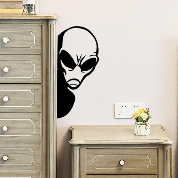Peek-a-Boo Alien Yard Sign, Funny Peeking Metal Wall Art for Home Fence Garden Fence Patio Yard Farmhouse Outdoor Decor for Sci-Fi Fans & Pranksters, Unique Gift Idea (Alien,L)