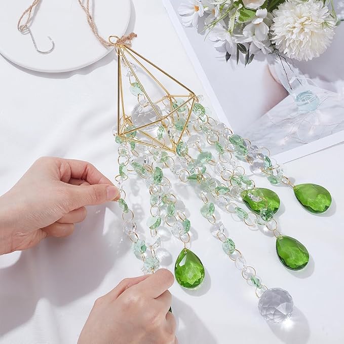 21.2In Crystal Wind Chimes Suncatcher Large Green Prism Sun Catcher Glass Octagonal Bead Chains Rainbow Maker Prisms Wind Chime for Window Hanging Ornament Home Garden Decor Indoor Outdoor