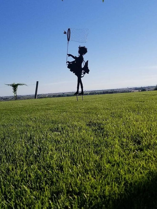 Butterfly Girl Silhouette Sculpture,Shadow Art Garden Figurines, Metal Garden Fence Stake for Lawn Outdoor Patio Home Decor (D)