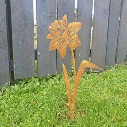 Metal Plant Garden Decoration for Outdoor Home Garden Decor Gold Flower Stakes Silhouettes Sculptures Lawn Yard (Narcissus)