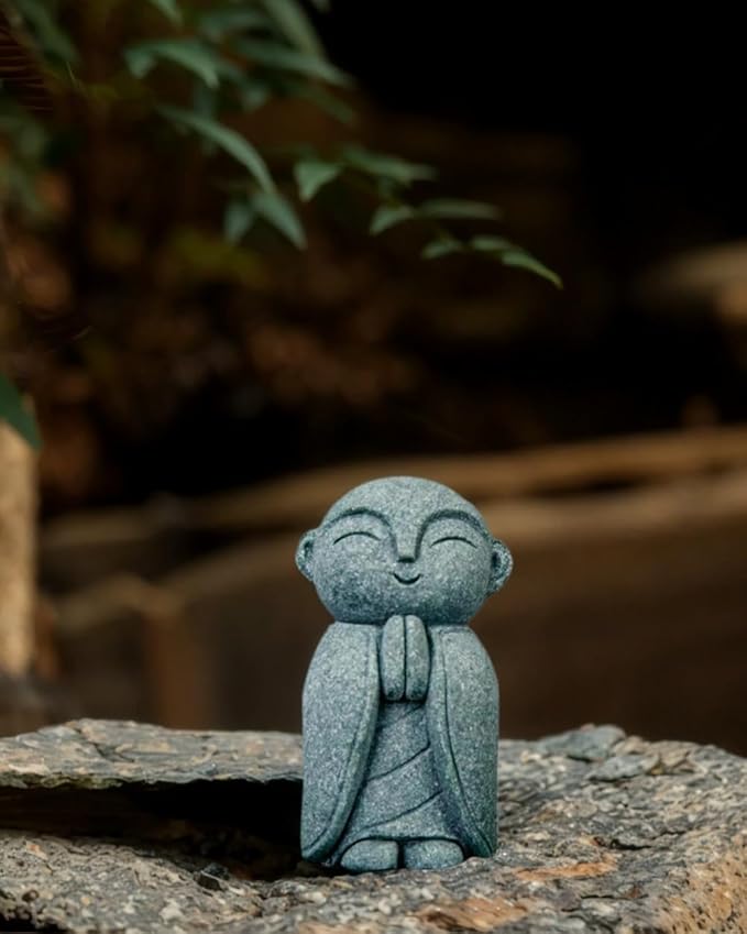 Mini Monk Buddha Statue Sandstone Statues Zen Monk Praying Statue Sculptures for Wealth Good Luck Feng Shui Decor Home Fish Tank Aquarium Garden (Style 13)