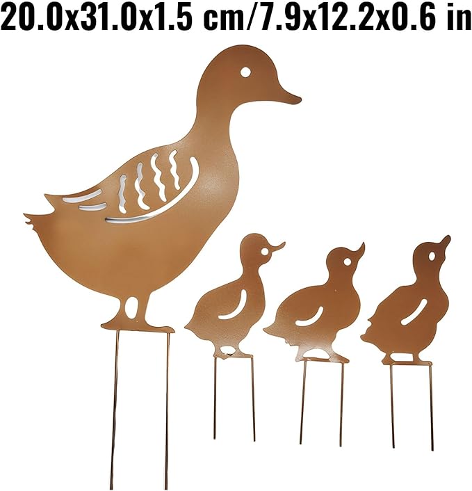 Iron Garden Ornament Wrought Metal Family Decor for Outdoor Lawn and Backyard Landscaping