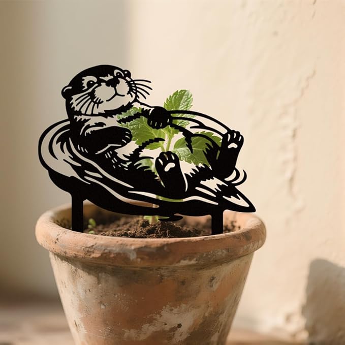 WADORN Cute Otter Metal Decorative Garden Stakes, Black Otter Outdoor Statues Silhouette Funny Wildlife Otters Lover Gifts Stakes Ornaments for All Season Yard Art Garden Patio Backyard Lawn Decors