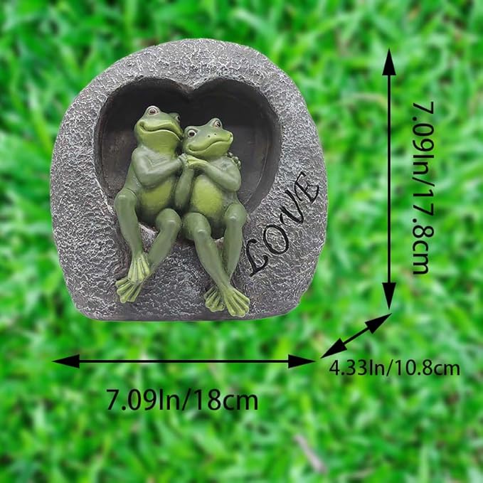 Romantic Frogs Couple Statues, Love Frogs Sitting on Stone Figurine, Resin Garden Ornament, Outdoor Animal Decor Collection, 7”H Gifts for Anniversary and Valentine