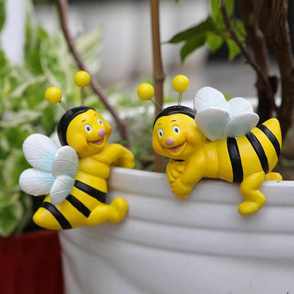 Set of 2 Cute Climbing Bees Flower Pot Hugger Figurines Resin Hanging Bee Statues Planter Pot Decorations for Home Garden Fence Balcony Patio Lawn Yard Ornaments