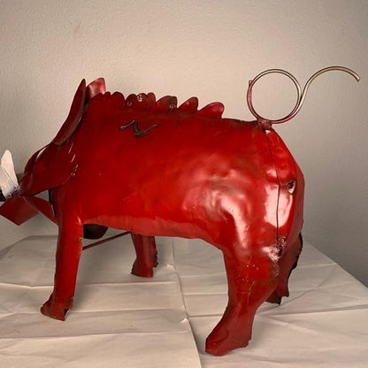 Arkansas Red Metal Hog/Pig Sculpture - Garden Decor (Medium - 22x7x13)