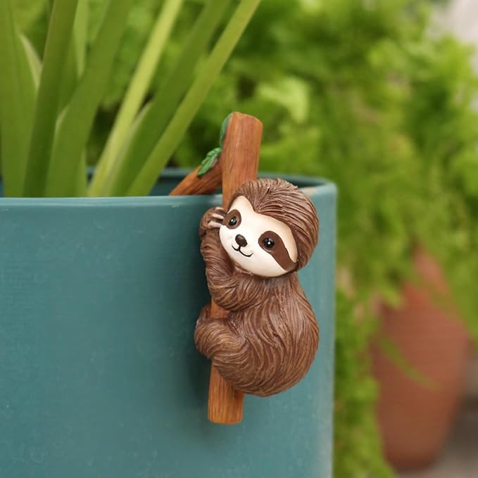 Cute Climbing Sloth Flower Pot Hugger Figurines Resin Hanging Animal Statue Planter Pot Decorations for Home Garden Fence Balcony Patio Lawn Yard Ornaments