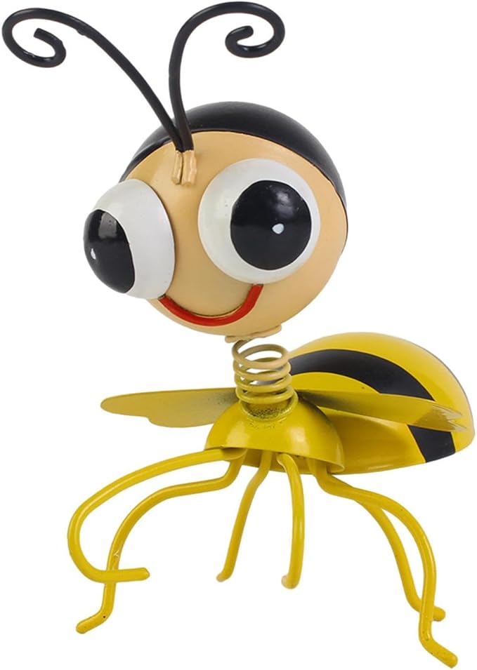 Hanging Animal Statue Outdoor Garden Sculpture Ornament Iron Creative Crafts Decor Suitable for Home Patio Deck Porch Gift Giving, Bee