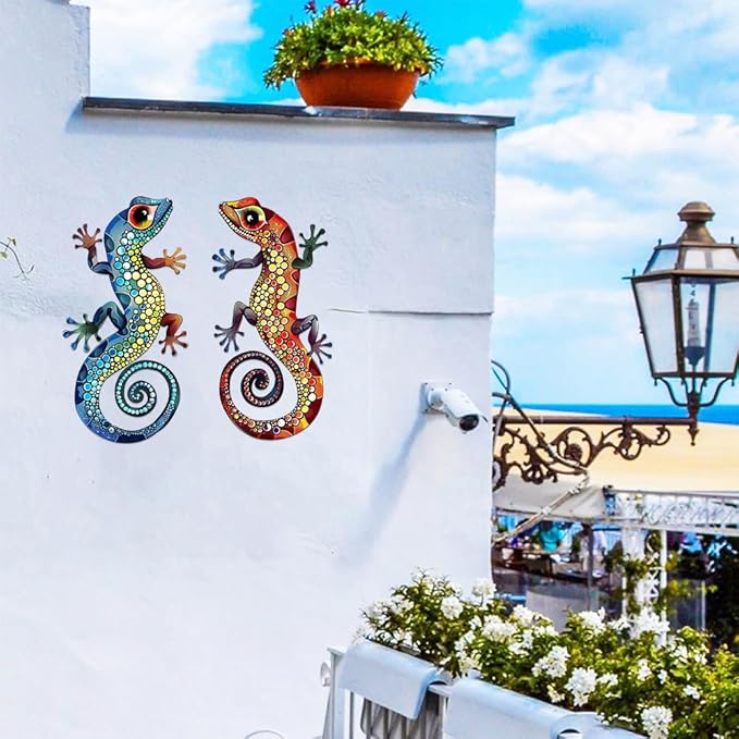 2Pcs Gecko Metal Sign Wall Art Indoor Outdoor Decor,Set of 2 Geckos Ornament Silhouette Bedroom Hanging Gifts for Birthday Housewarming,Lizard Decorate for Balcony Fence Garden Yard Patio Farmhouse
