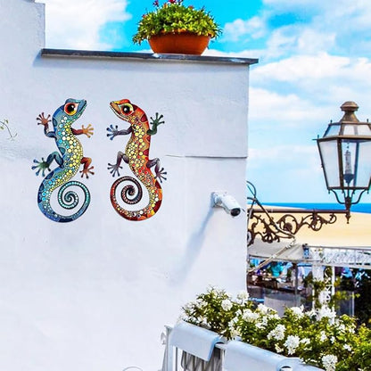2Pcs Gecko Metal Sign Wall Art Indoor Outdoor Decor,Set of 2 Geckos Ornament Silhouette Bedroom Hanging Gifts for Birthday Housewarming,Lizard Decorate for Balcony Fence Garden Yard Patio Farmhouse