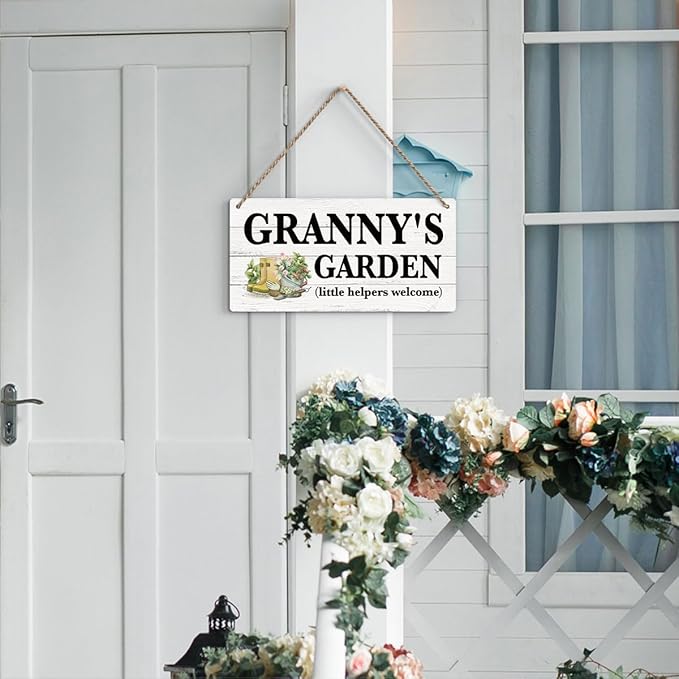 Granny Gifts Outdoor Garden Wooden Sign Decor, Indoor Garden Decoration Hanging Signs 12x6 Inches, Outdoor Porch Yard Wall Art Decor Sign, Mother's Day Gifts Birthday Gift for Mom Grandma