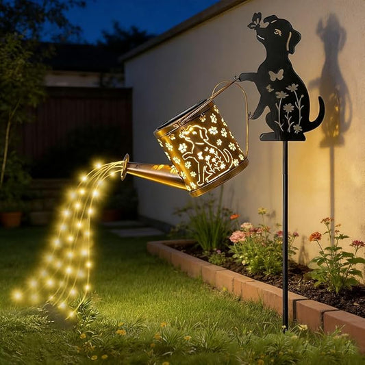 Outdoor Dog Statue Solar Watering Can with Lights, Complete with Netal Dog Silhouette Garden Stake. Ldeal for Garden, Lawn and Courtyard Decoration, A Unique Gift for Mothers and Women.