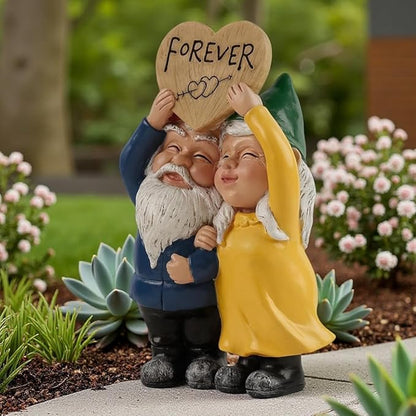 Kiss Garden Gnome Statue Couple in Love Collectible Figurine Mr and Mrs Gnome Sculpture Romantic Gnome Lover Couple Statues Indoor Outdoor Yard Home Décor Mom Dad Friends Gifts (D)