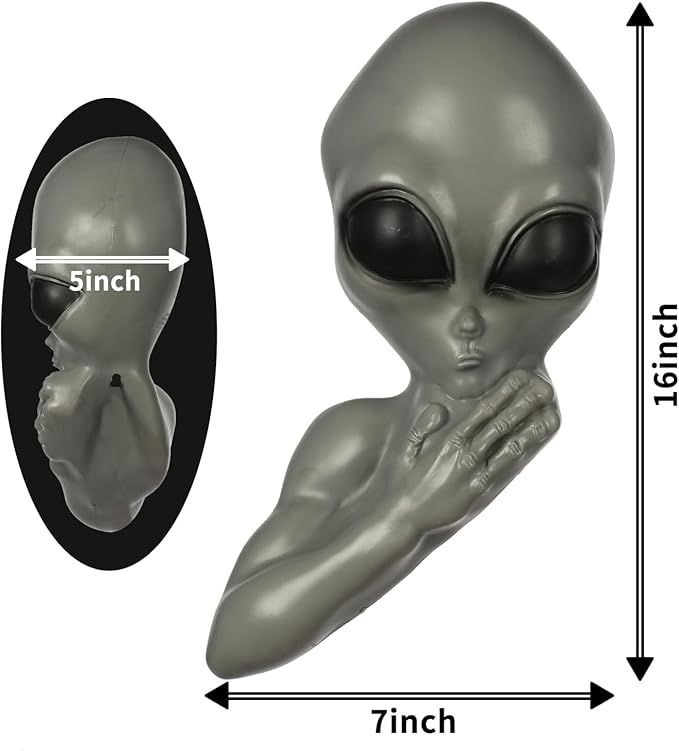 Alien Tree Peeker Outdoor Decoration
